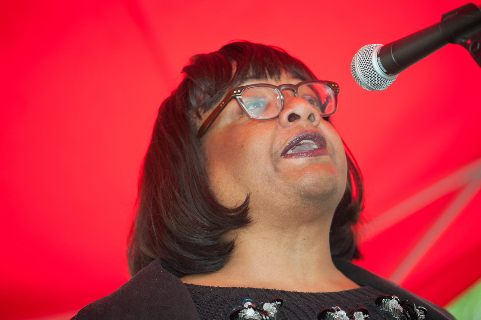 Police called to McDonald’s after 4 hour standoff between Diane Abbott and a server who asked if she’d like fries